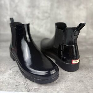 Hunter Refined Slim Fit Gloss Chelsea Boots
